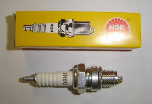 Spark Plug Ngk D8ha Ca95 S90 Ct90 Cb77 Cl77 1