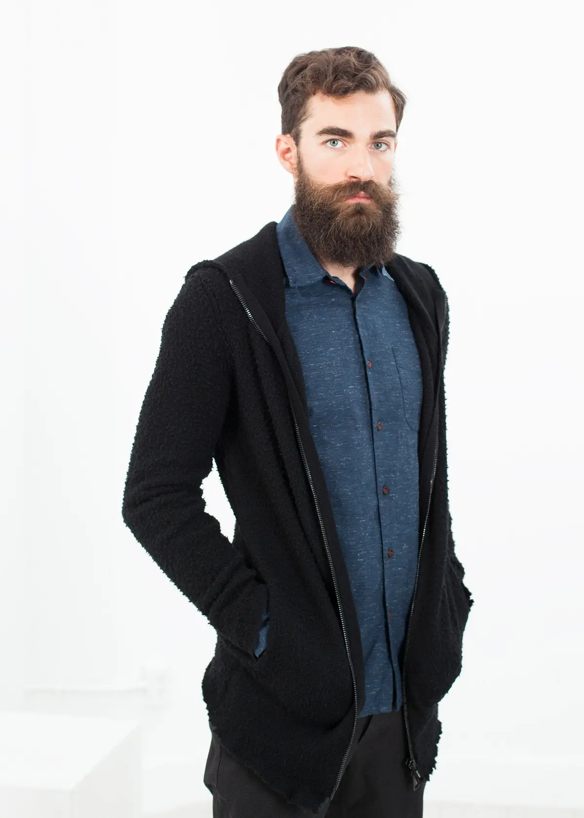 Pill Zip Sweater In Black 1