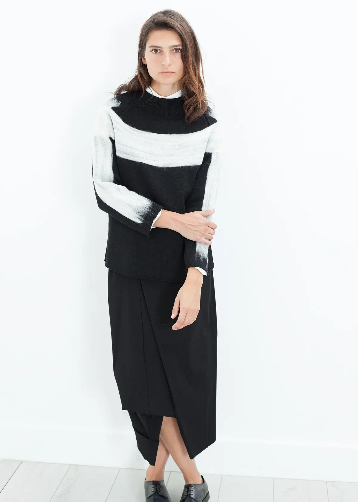 Contrast Felted Sweater In Black 1