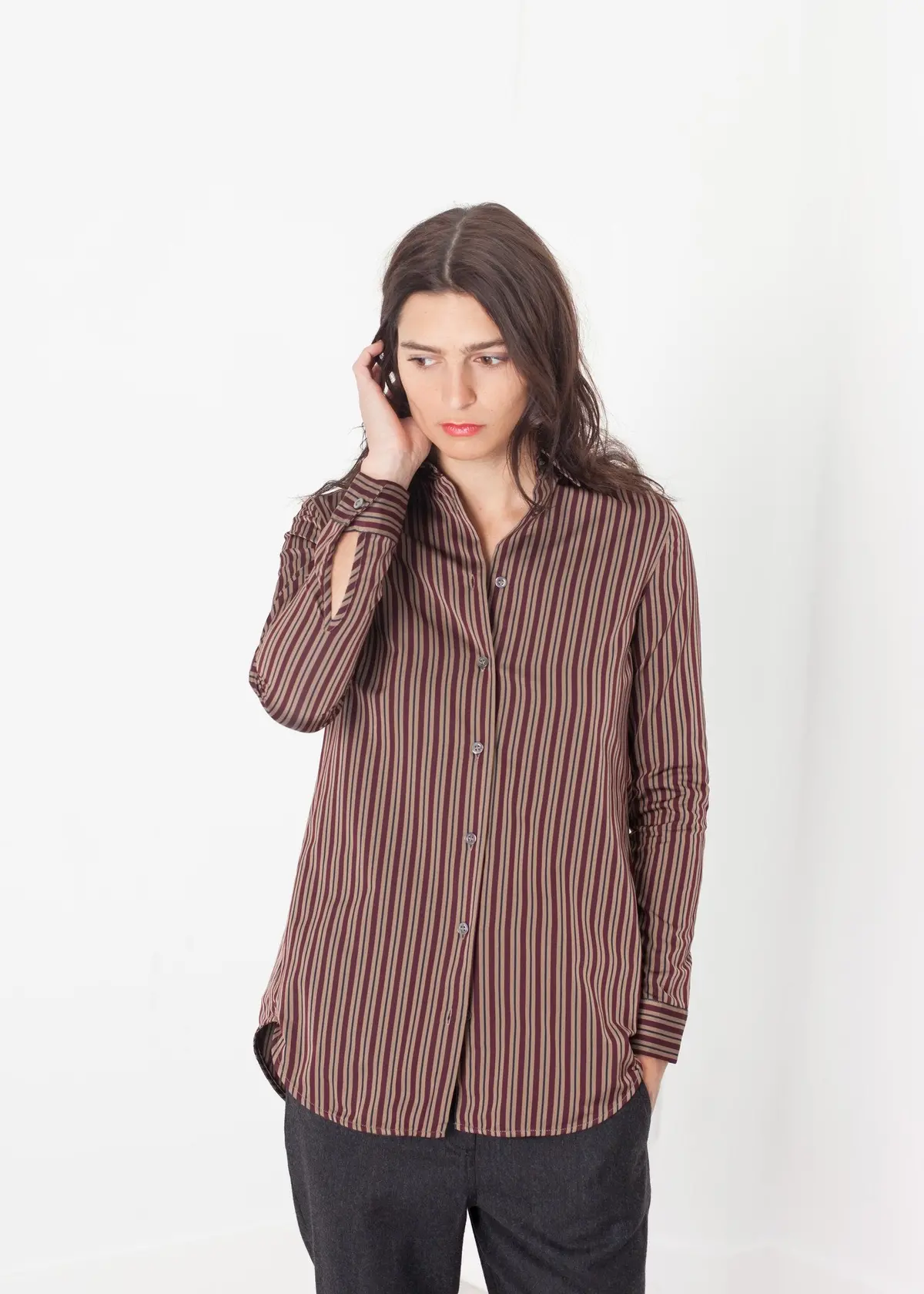 Sheen Button-Up In Red/Tan 1