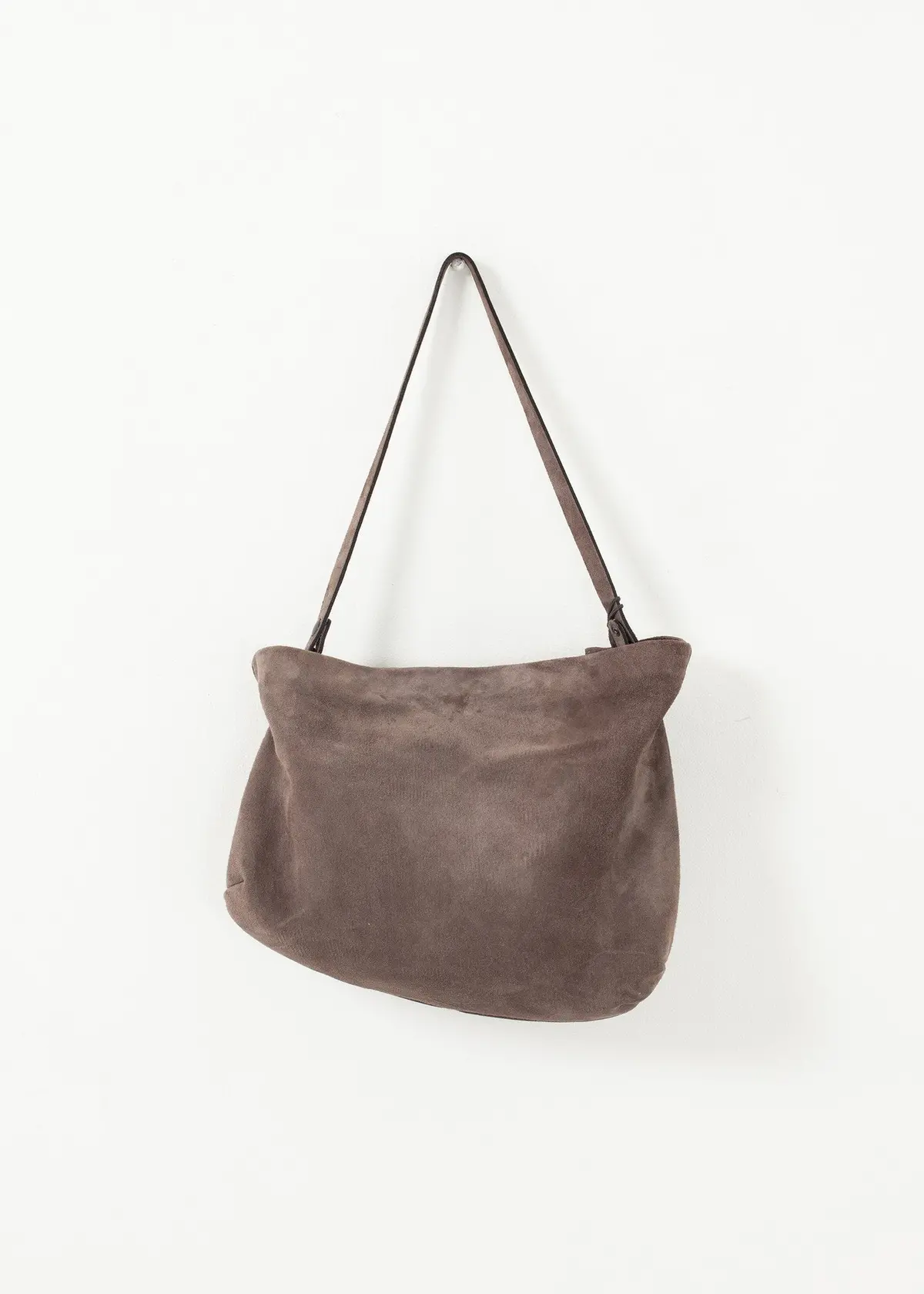 Fantasma Bag In Mud 1