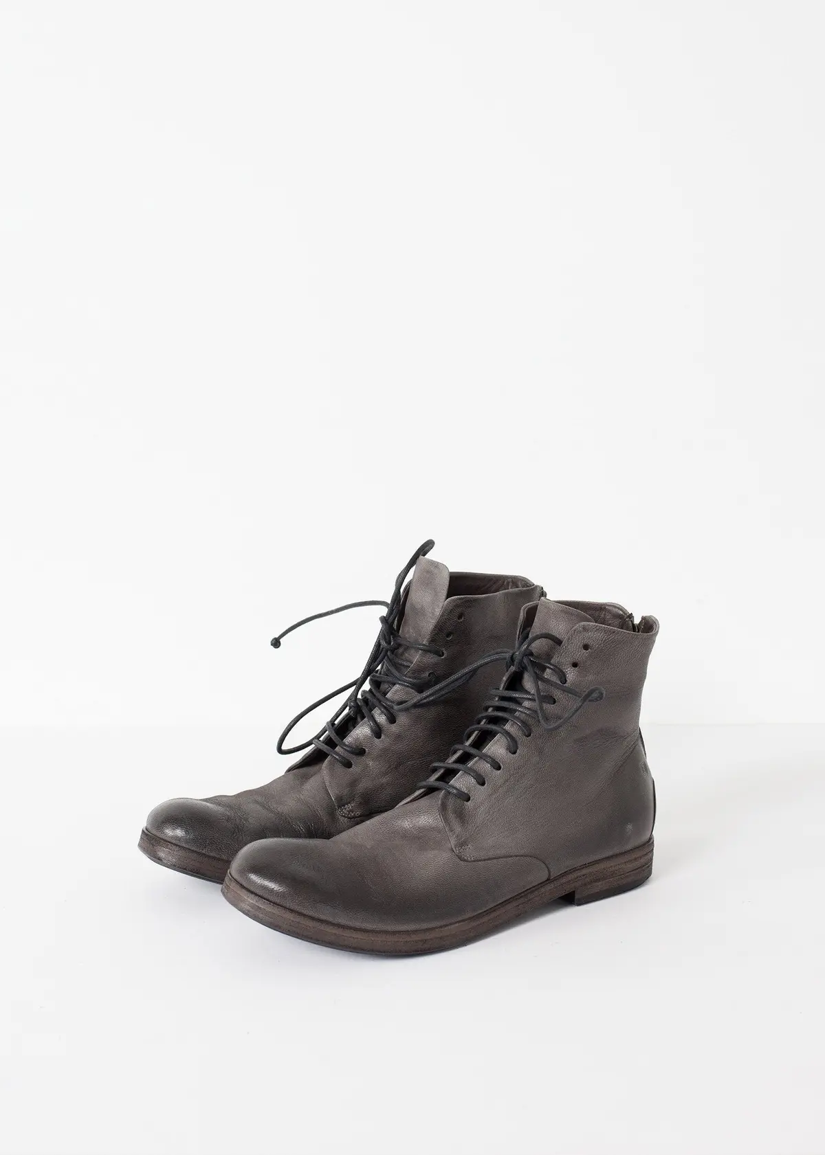 Listello Lace-Up Boot In Slate Grey 1