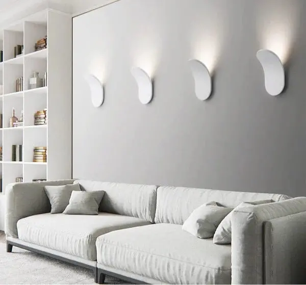 Petal Wall Lamp 1