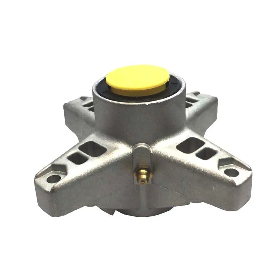 Spindle Cub Cadet 918-04426, 618-04394 For 38", 42", & 44" Cut Decks 1