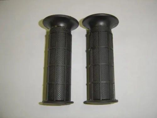 (07/ 08) Handlebar Grip Set Honda Ct70 Z50r Oem 2