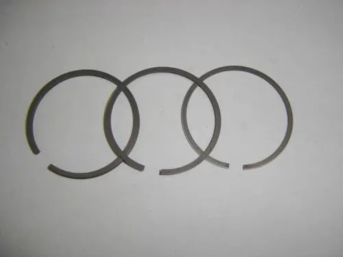 (02) Piston Rings Honda  Ct70 Sl70 Xl70 Oem 1