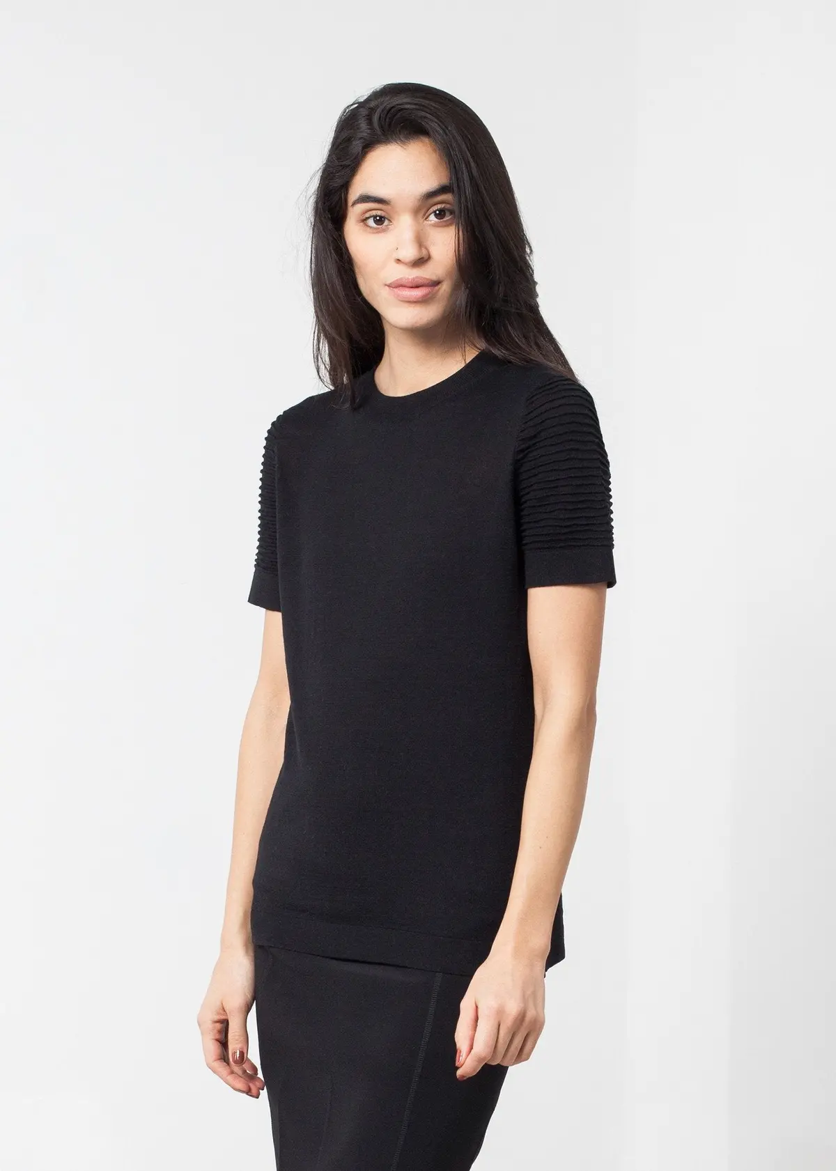 Ribbed Short Sleeve Knit 1