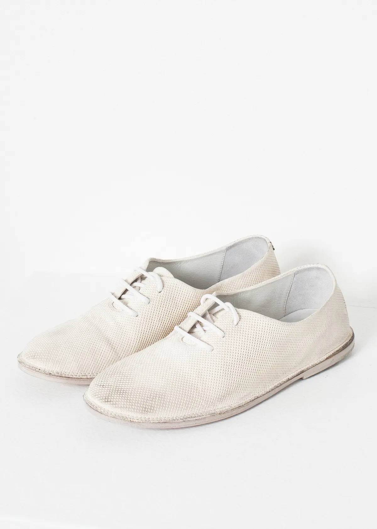 Diamond Slip-On In White 1
