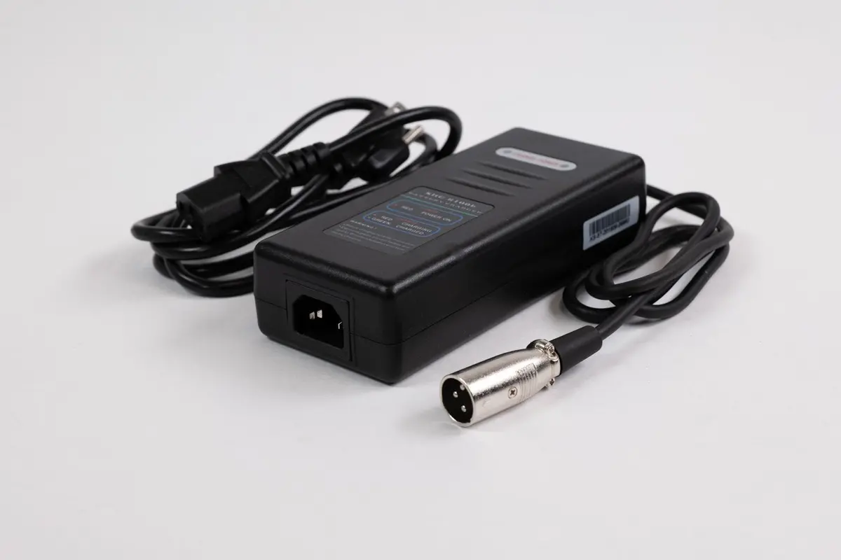 Radmini Battery Charger (Legacy) 1