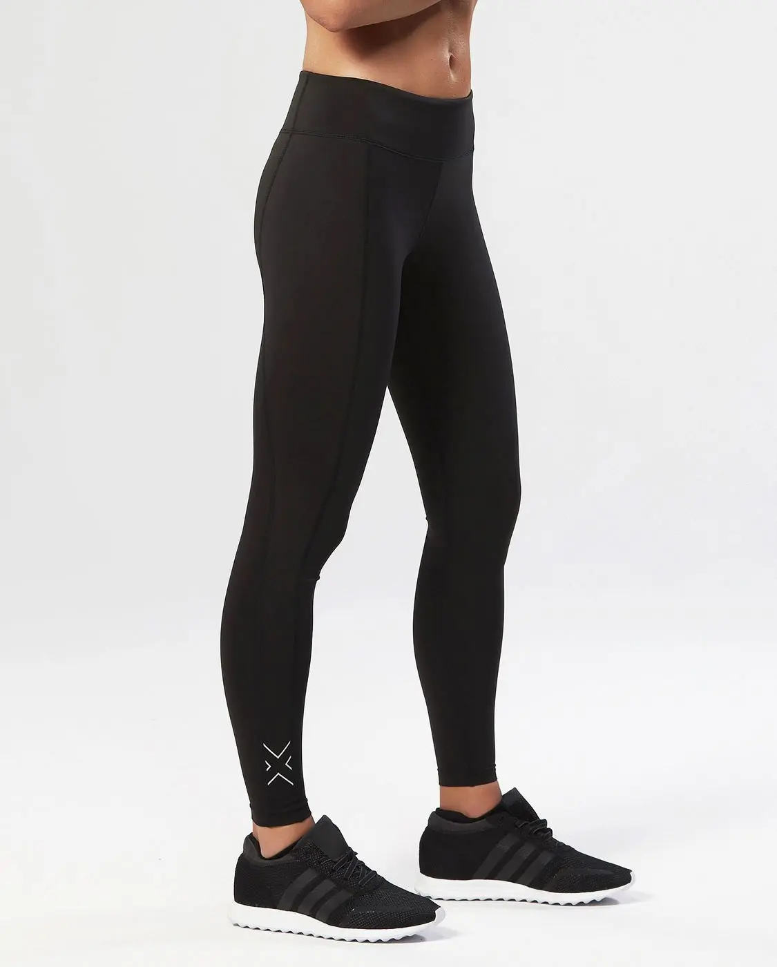 2Xu Fitness Mid-Rise Compression Tights 1