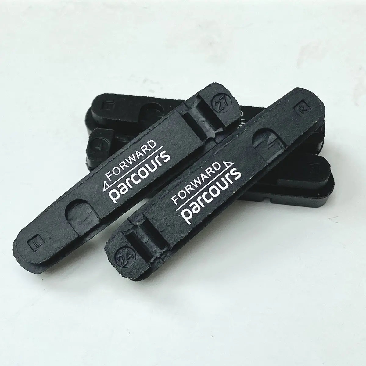 Parcours Carbon Wheel Rim Brake Set (Set Of 4 Pads) 1