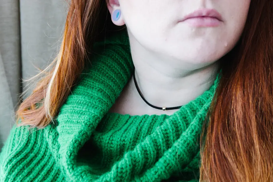 Choker With Bead 1
