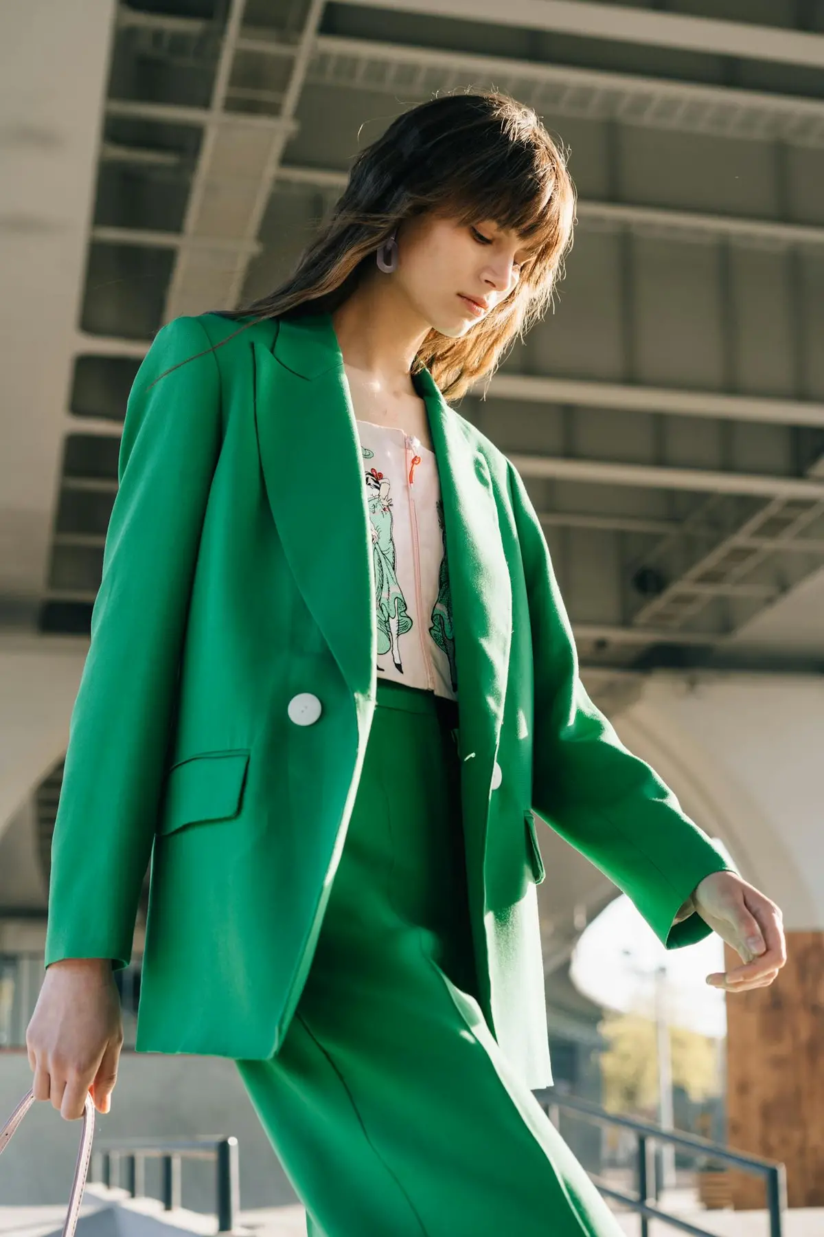 Stylish Green Blazer And Pants Set For Girls 1