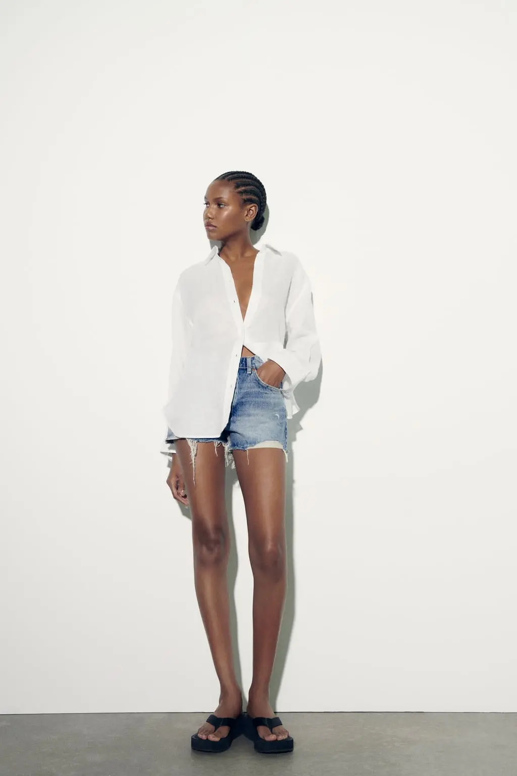 Button-Up Linen Shirt 1