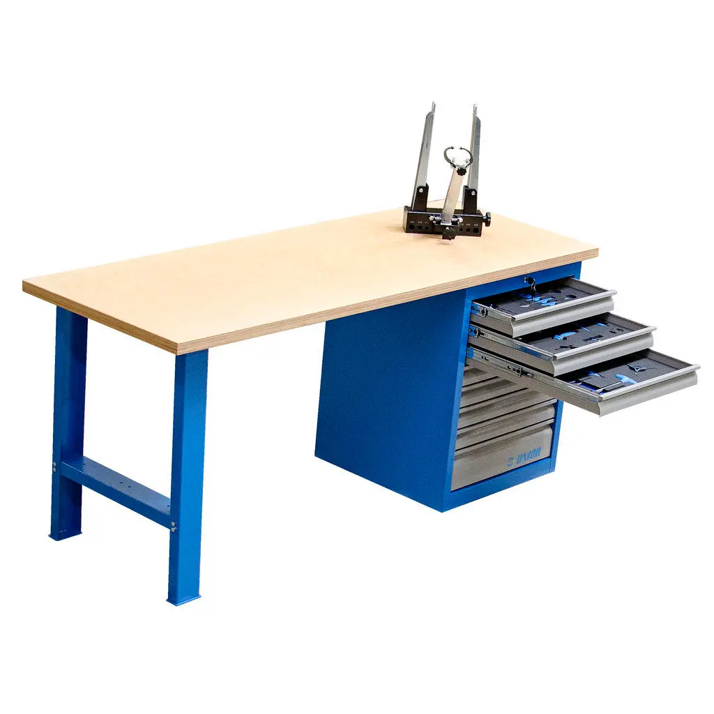 Unior Bike Build Workbench 1