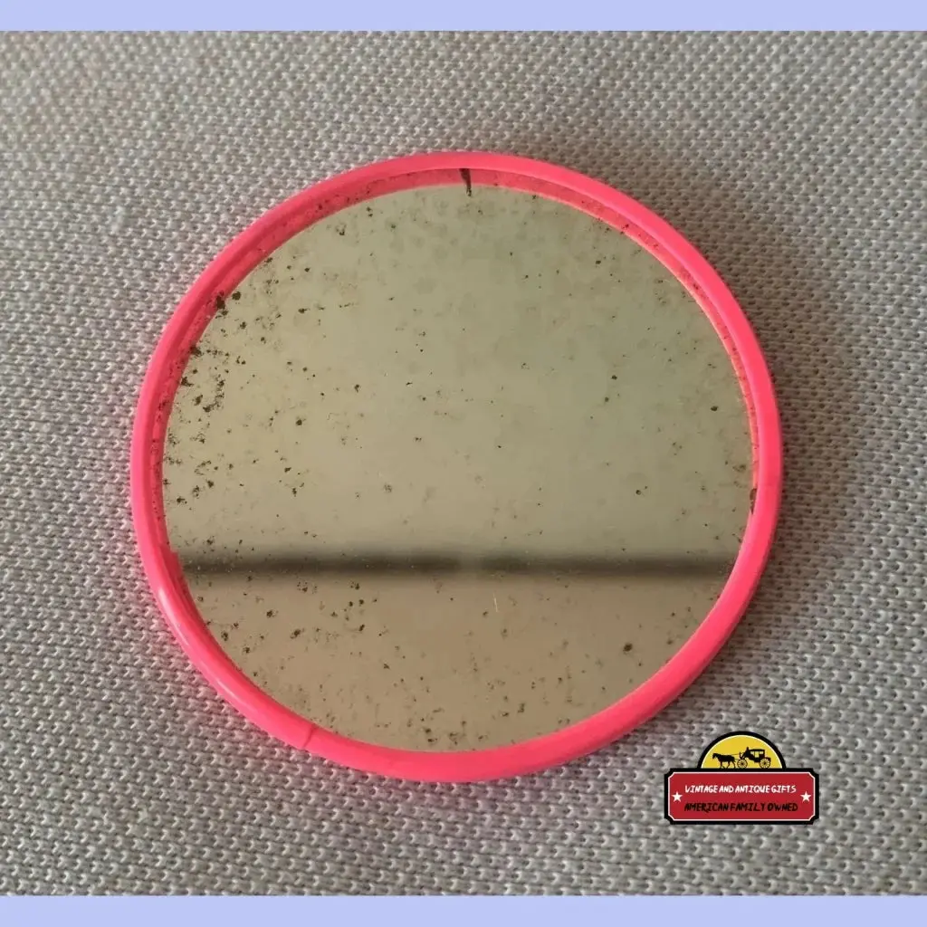 Copied - Very Rare Vintage Collectible Elizabeth Taylor Pocket Mirror 1950S 1