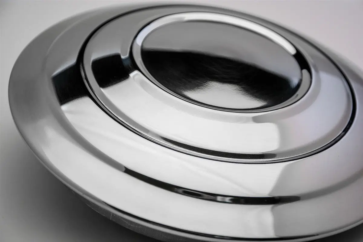 Bob Drake Classic Hub Caps – Part Number 18-1130 1